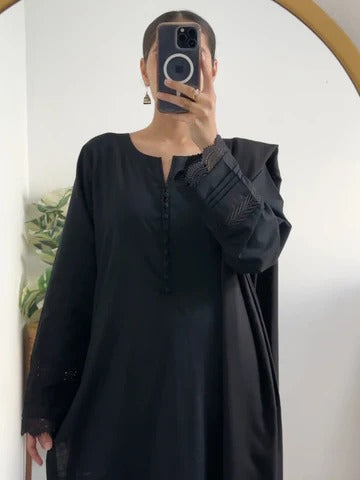 Elegant Black Straight Kurta for Women Casual & Festive Wear