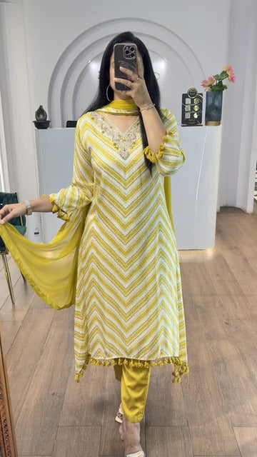 Mustard Yellow Chevron Printed Kurta Pant Set with Dupatta