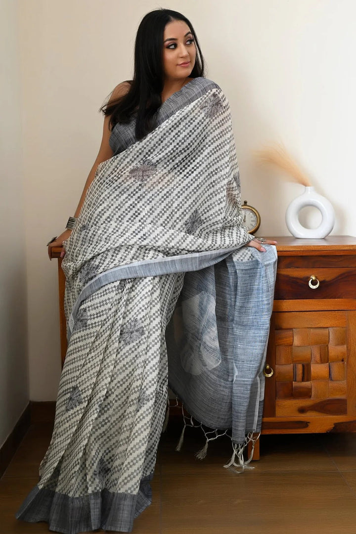 Casual Wear Cream Grey Color Linen Saree with Digital Print
