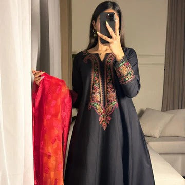 Stylish Black Ethnic Wear for Women Premium Anarkali Collection