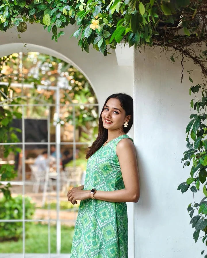 Designer Green Printed Maxi Dress Modern Fashion for Women