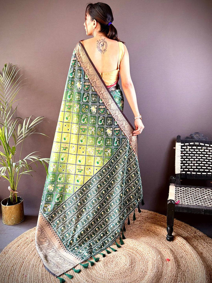 Party Wear Ombre Green Color Soft Silk Patola Print Saree