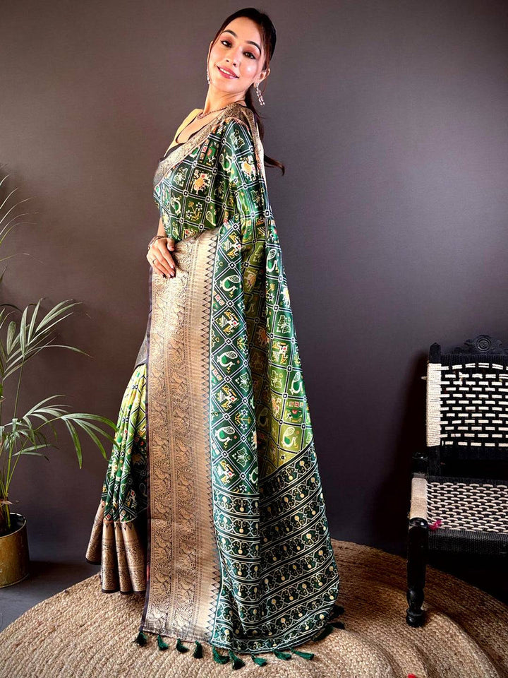 Party Wear Ombre Green Color Soft Silk Patola Print Saree