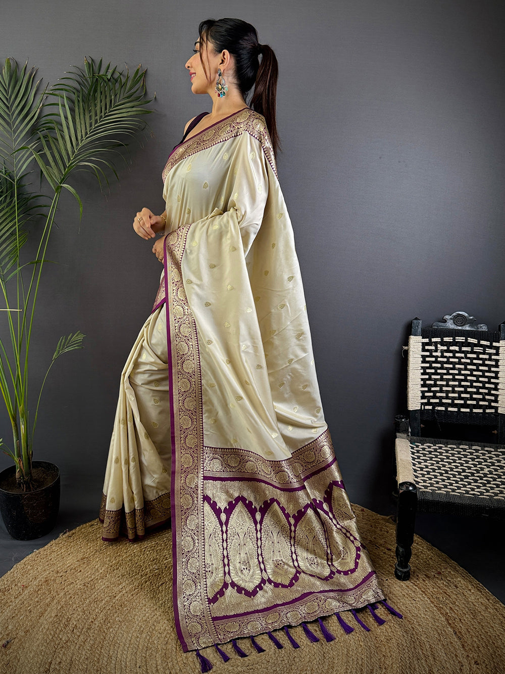 Party Wear White Color Soft Silk Saree
