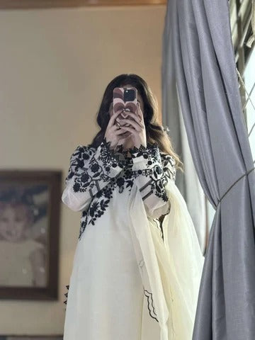 Luxury White Kurti Set with Floral Design Elegant Traditional Look