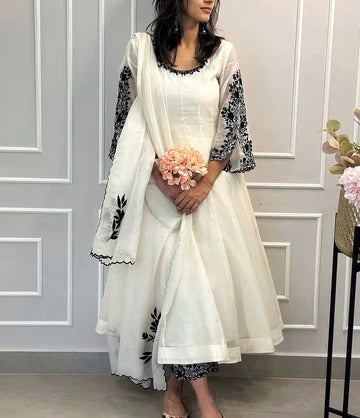 Elegant White Embroidered Anarkali Kurti Set for Women