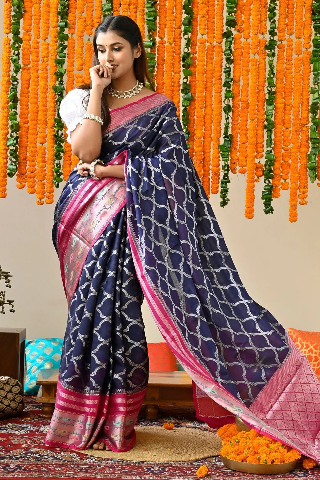 Wedding Wear Blue And Pink Color Soft Silk Handloom Saree