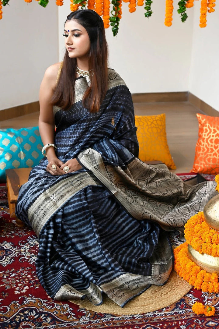 Wedding Wear Blue Color Soft Silk Handloom Saree
