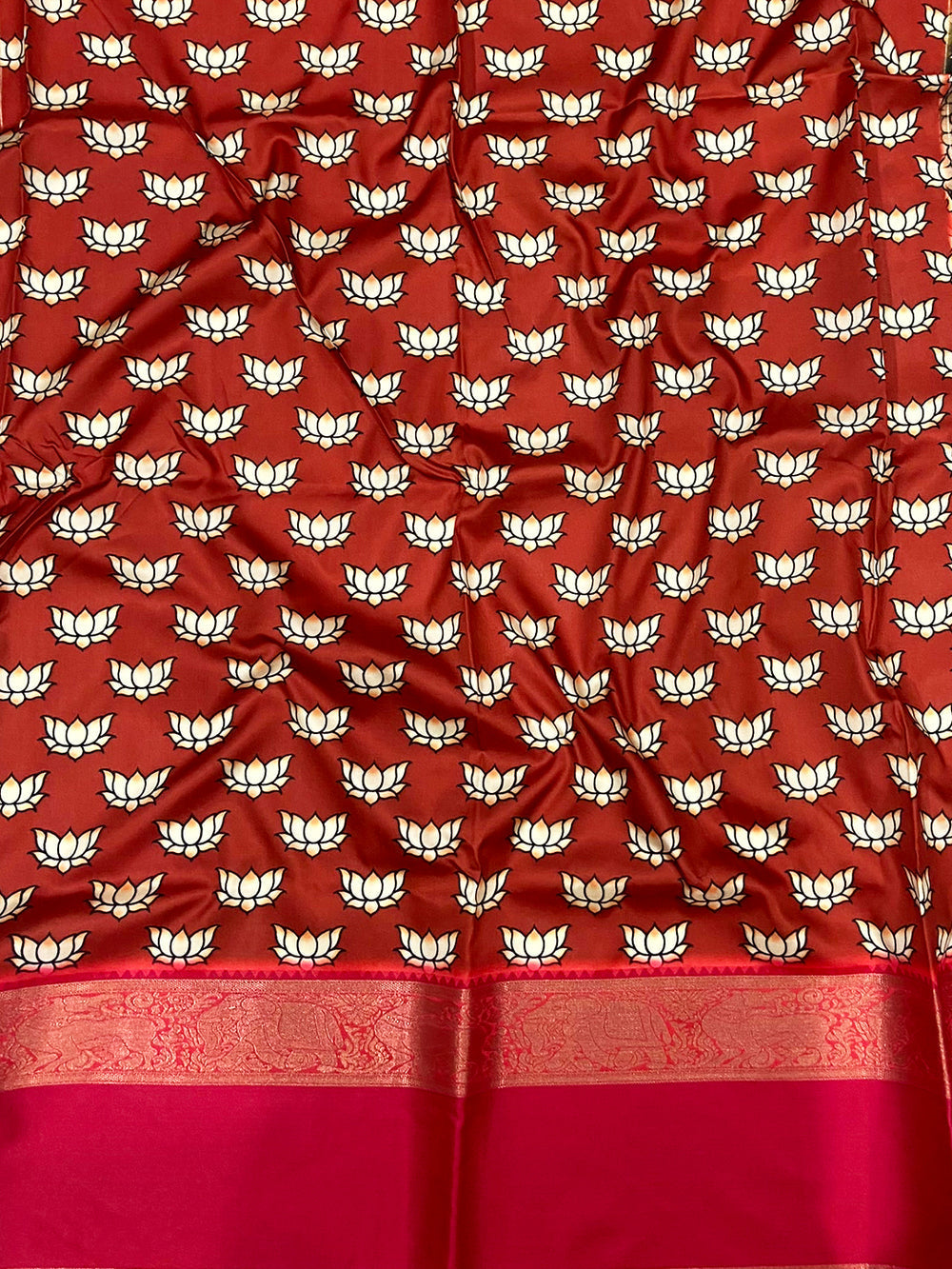 Wedding Wear Ivory Color Banarasi Silk Saree