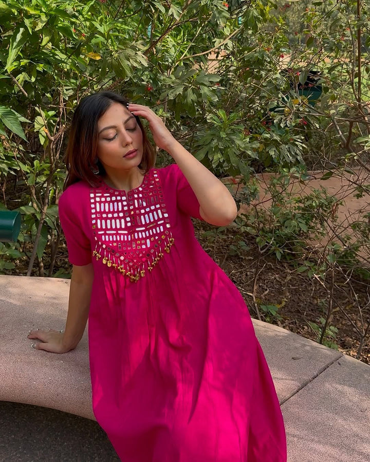 Stylish Pink Maxi Dress for Women Trendy Casual Outfit