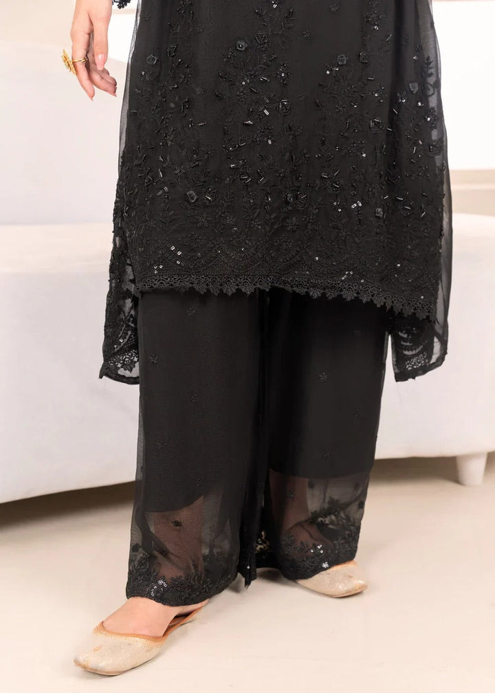 Women’s Black Embroidered Kurta Pant Dupatta Set