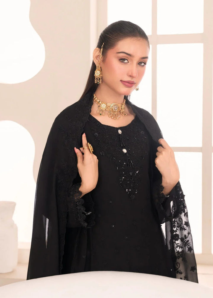 Women’s Black Embroidered Kurta Pant Dupatta Set