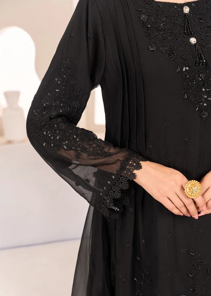 Women’s Black Embroidered Kurta Pant Dupatta Set
