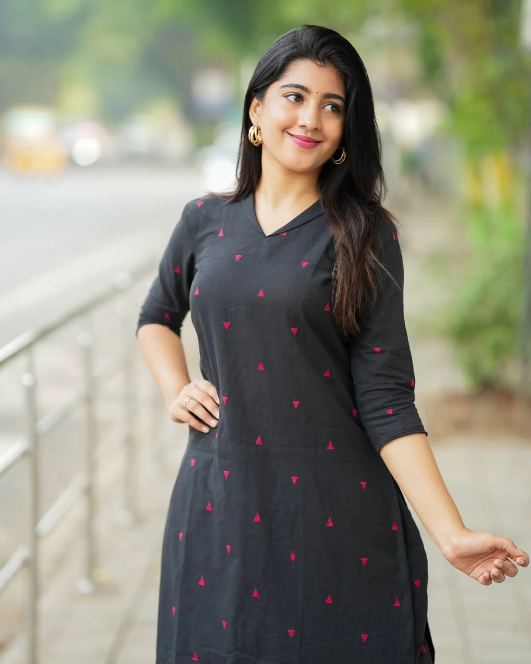 Elegant Black Traditional Outfit for Women Trendy Ethnic Style