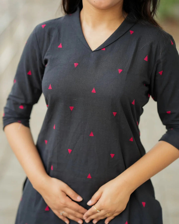 Elegant Black Traditional Outfit for Women Trendy Ethnic Style