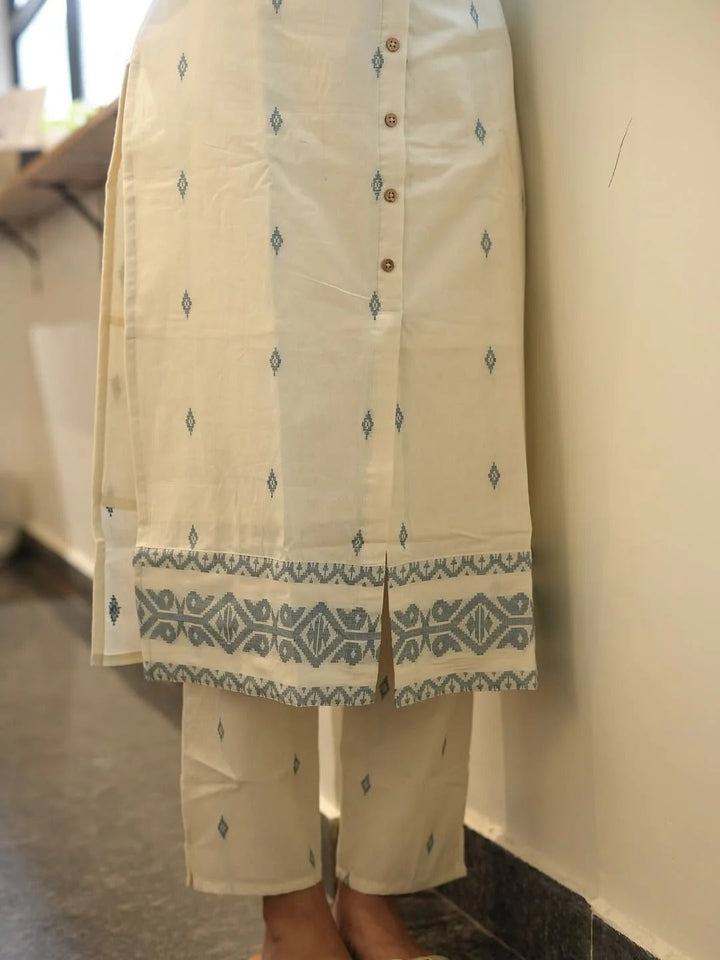 Elegant White Embroidered Kurta Dress for Women Premium Ethnic Wear