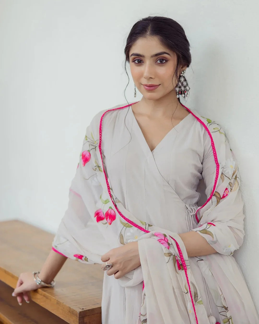 Stylish White Embroidered Kurti with Dupatta Modern Traditional Fashion