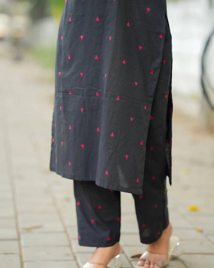 Elegant Black Traditional Outfit for Women Trendy Ethnic Style