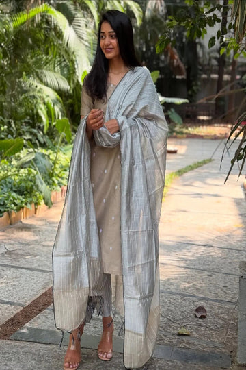 Beige Straight Kurta Set with Grey Striped Dupatta