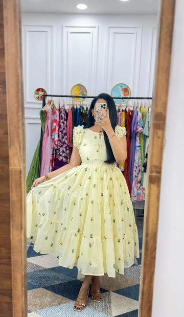 Pastel Yellow Floral Printed Tiered Maxi Dress with Ruffle Sleeves