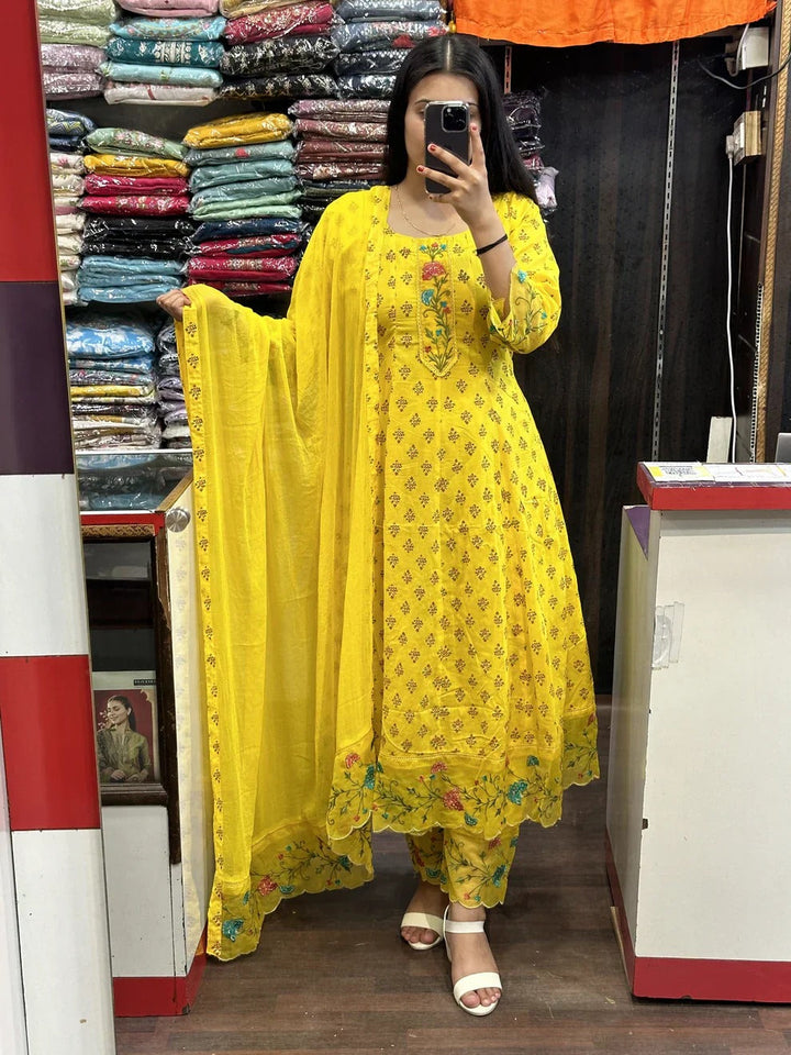 Elegant Yellow Embroidered Kurta Set for Women Premium Ethnic Wear