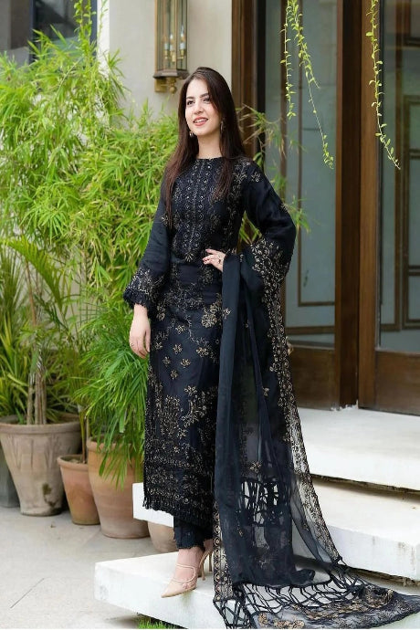 Premium Black Embroidered Pakistani Suit for Women Elegant Ethnic Wear