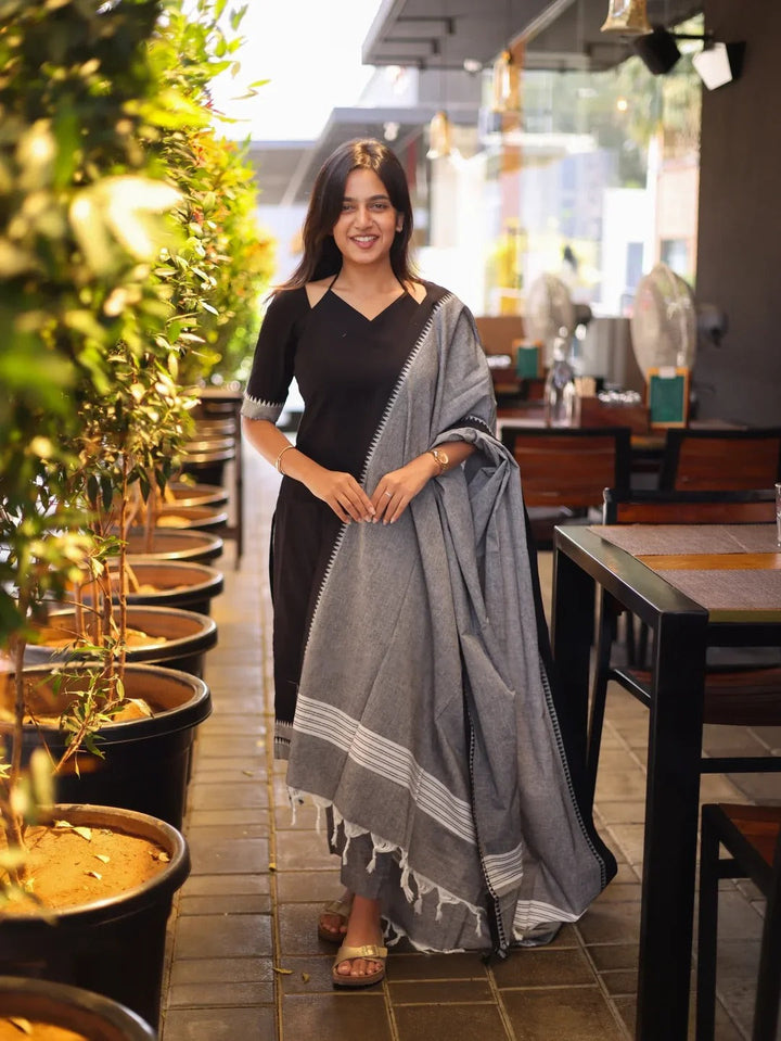 Elegant Grey Saree for Women Premium Traditional Wear