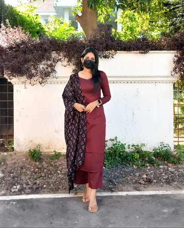 Maroon Straight Kurta Pant Set with Printed Dupatta