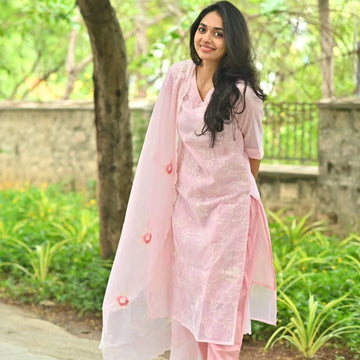 Blush Pink Embroidered Kurta Pant Set with Soft Dupatta