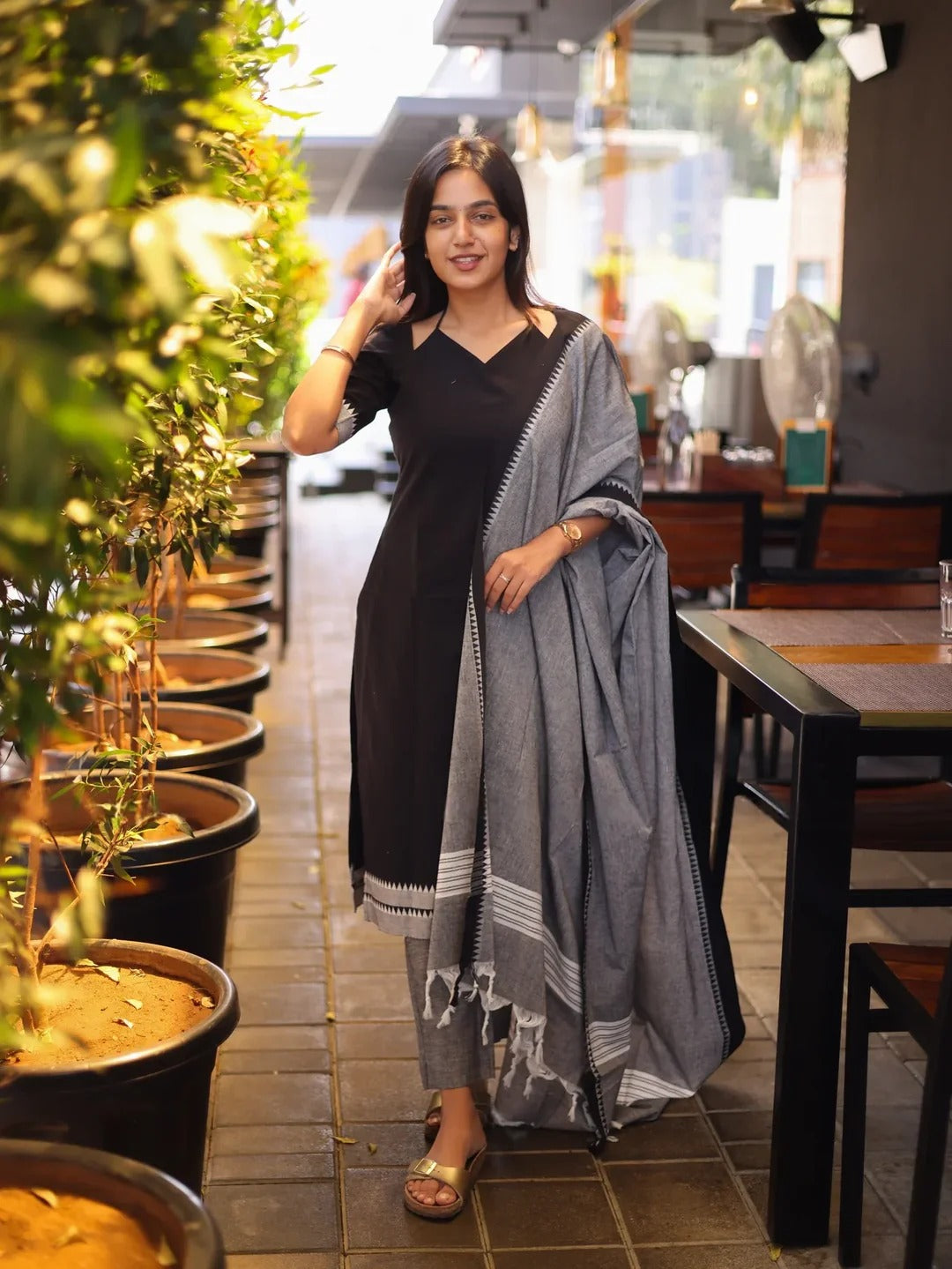 Elegant Grey Saree for Women Premium Traditional Wear