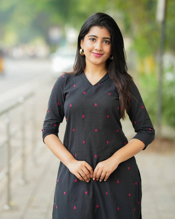 Elegant Black Traditional Outfit for Women Trendy Ethnic Style