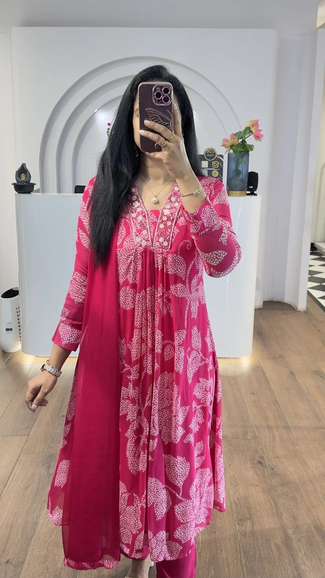 Elegant Pink Floral Kurta Set for Women Premium Ethnic Wear