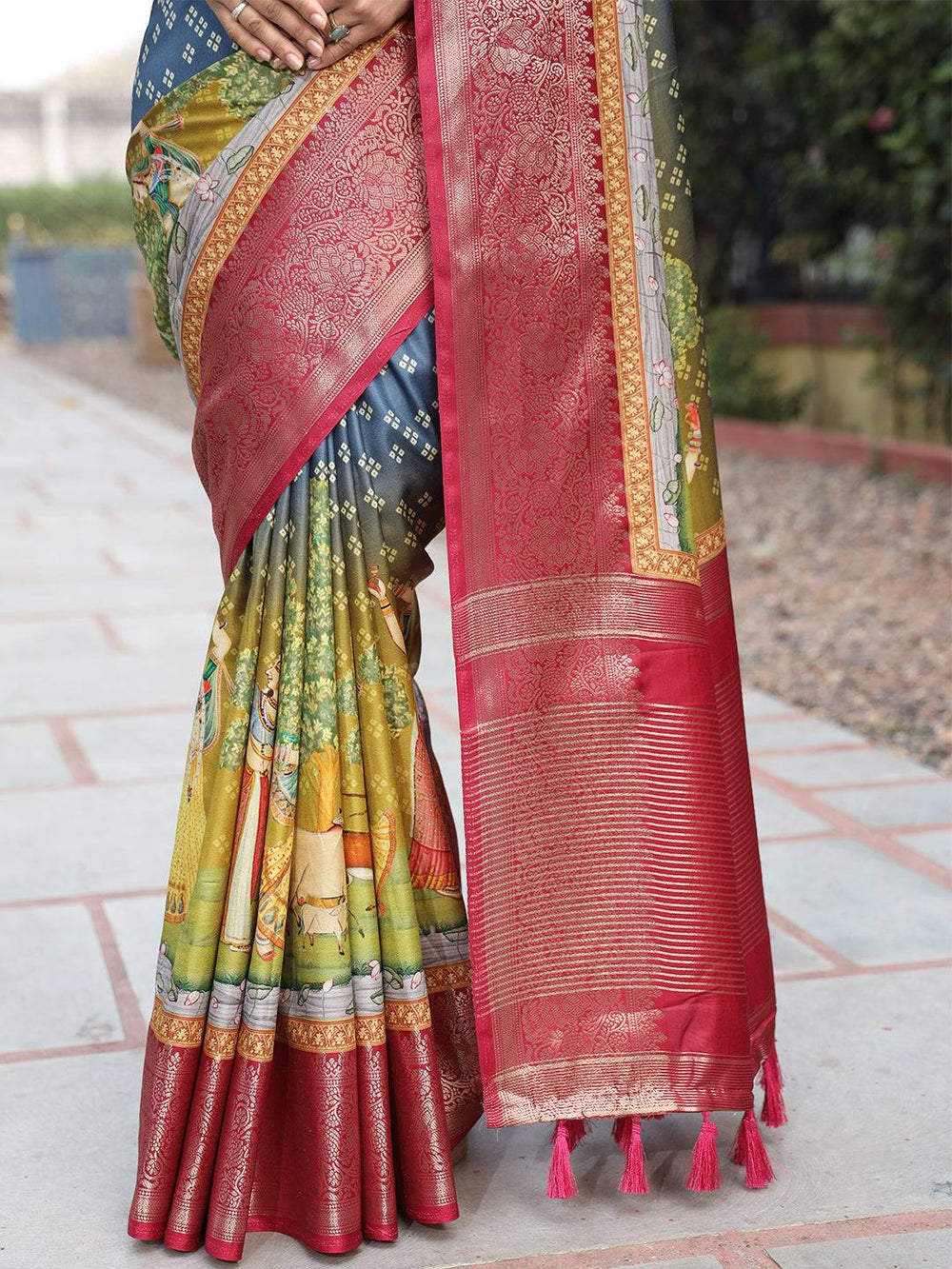 Red Banarasi Soft Silk Saree with Multicolor Pallu & Gold Zari Weaving