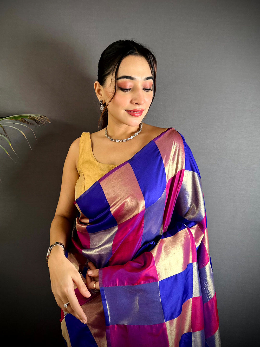 Royal Blue & Pink Kanjivaram Silk Saree with Checked Pattern and Silver Zari Pallu