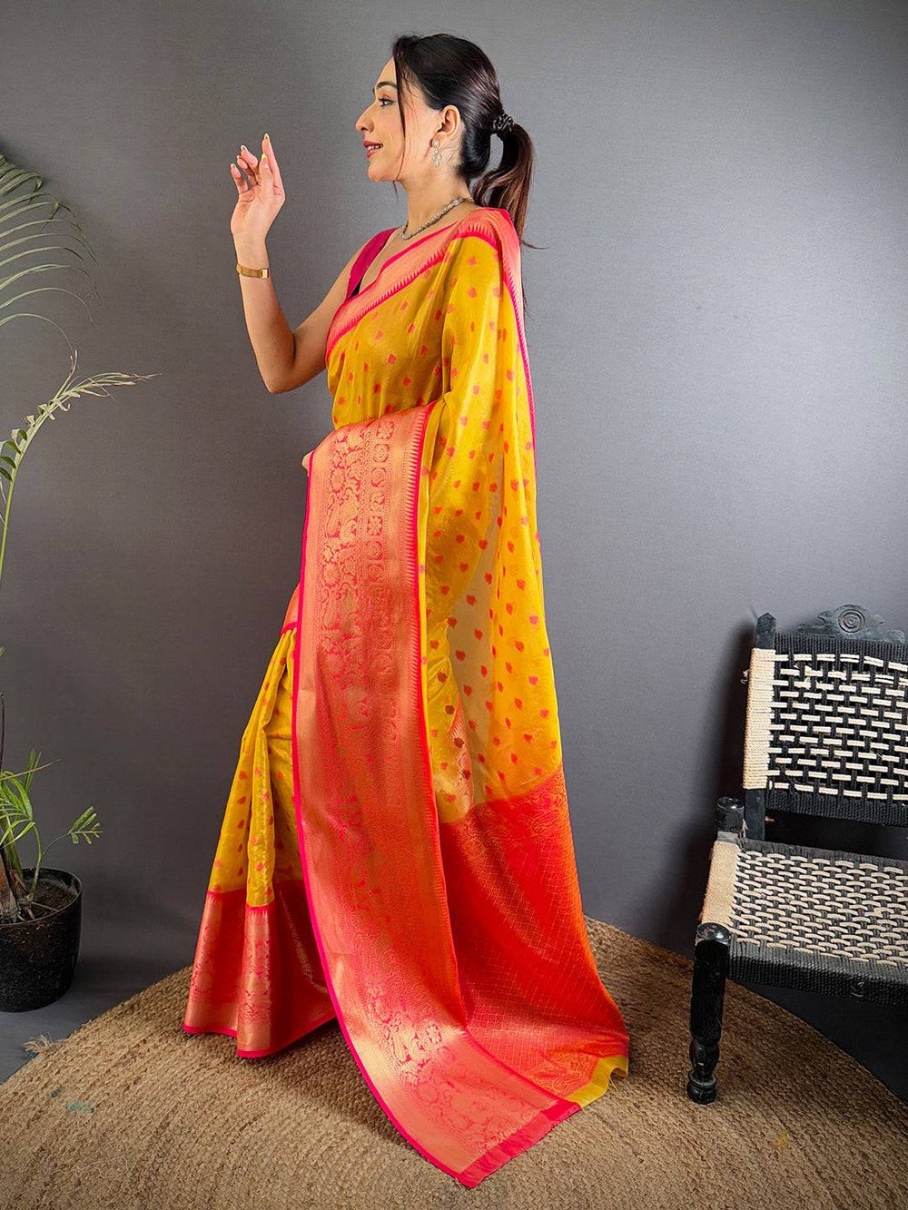 Yellow & Pink Kanjivaram Silk Saree with Zari Weaving & Contrast Rich Pallu