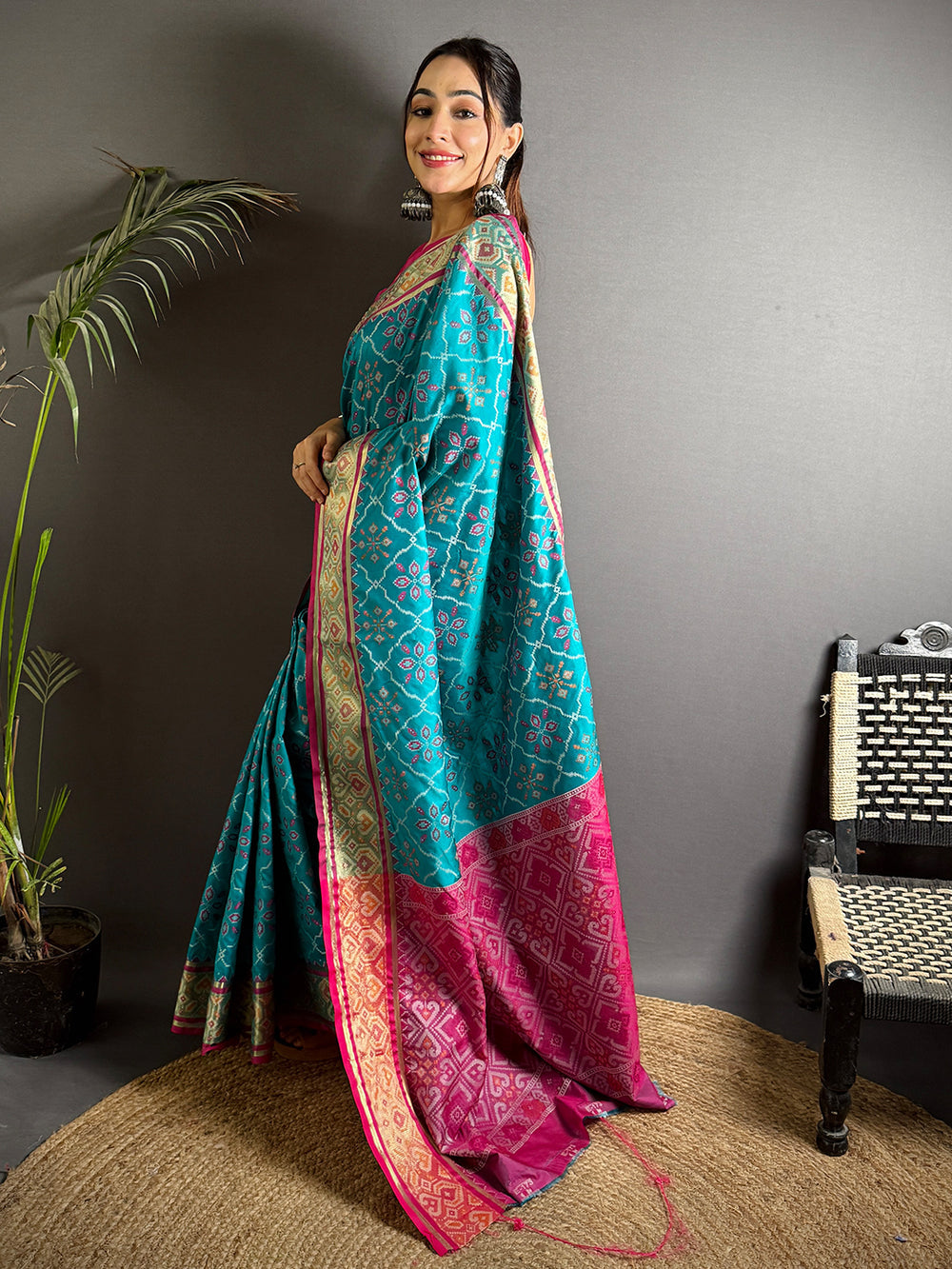 Teal Blue & Pink Patola Silk Saree with Intricate Double Ikat Design & Rich Zari Border