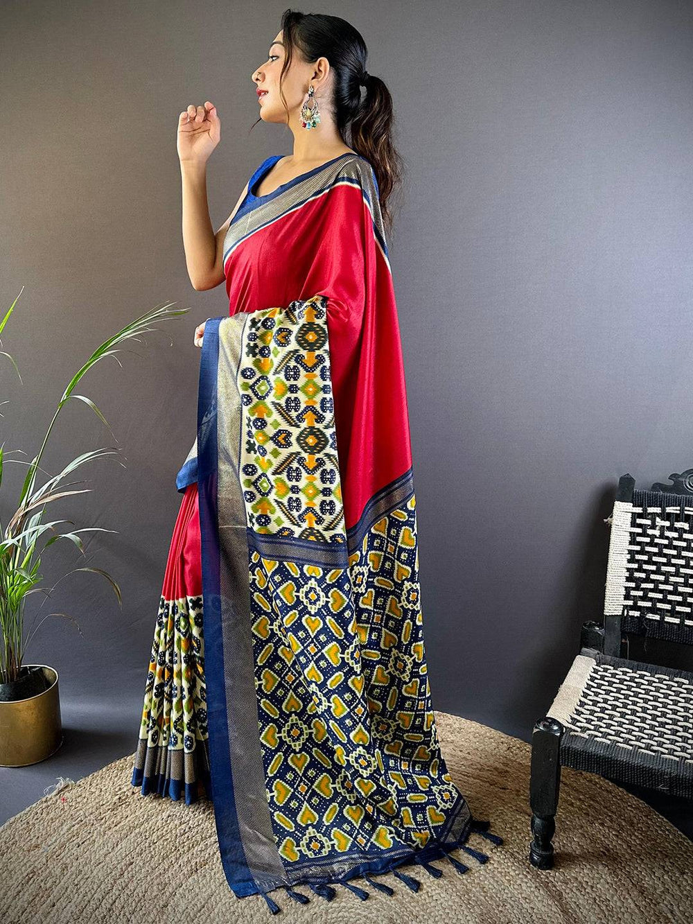Red & Navy Blue Banarasi Silk Saree with Patola Style Weaving & Contrast Tassel Pallu
