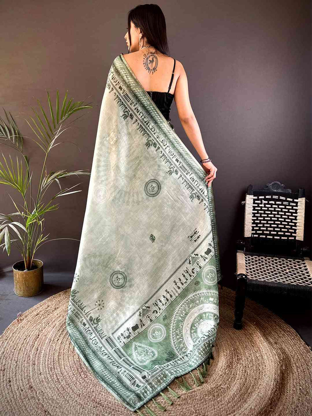 Green Tribal Print Linen Saree with Ethnic Border & Tassels