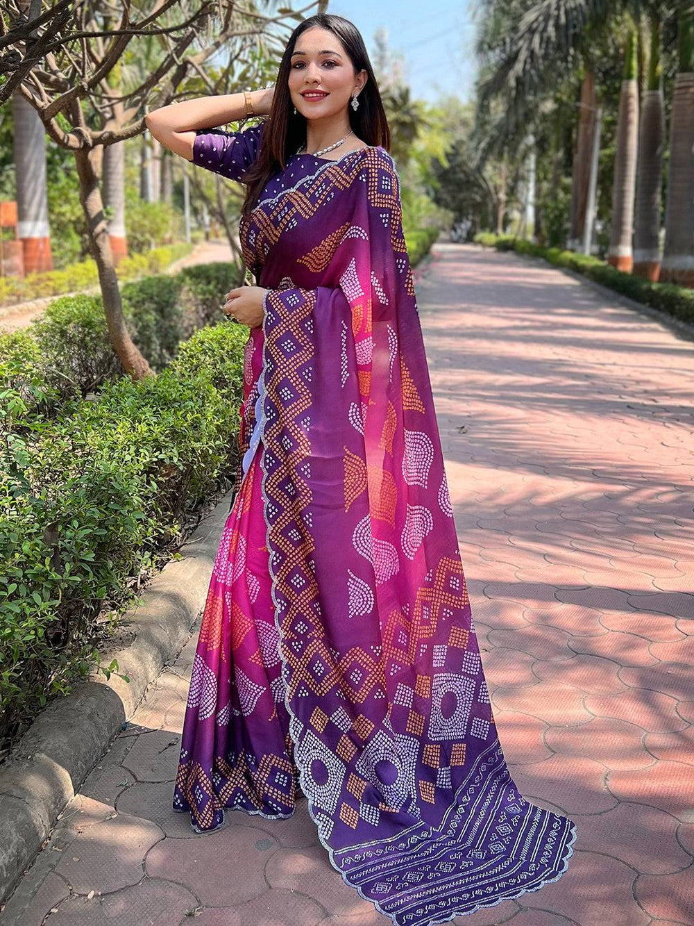 Purple & Pink Bandhani Printed Silk Blend Saree