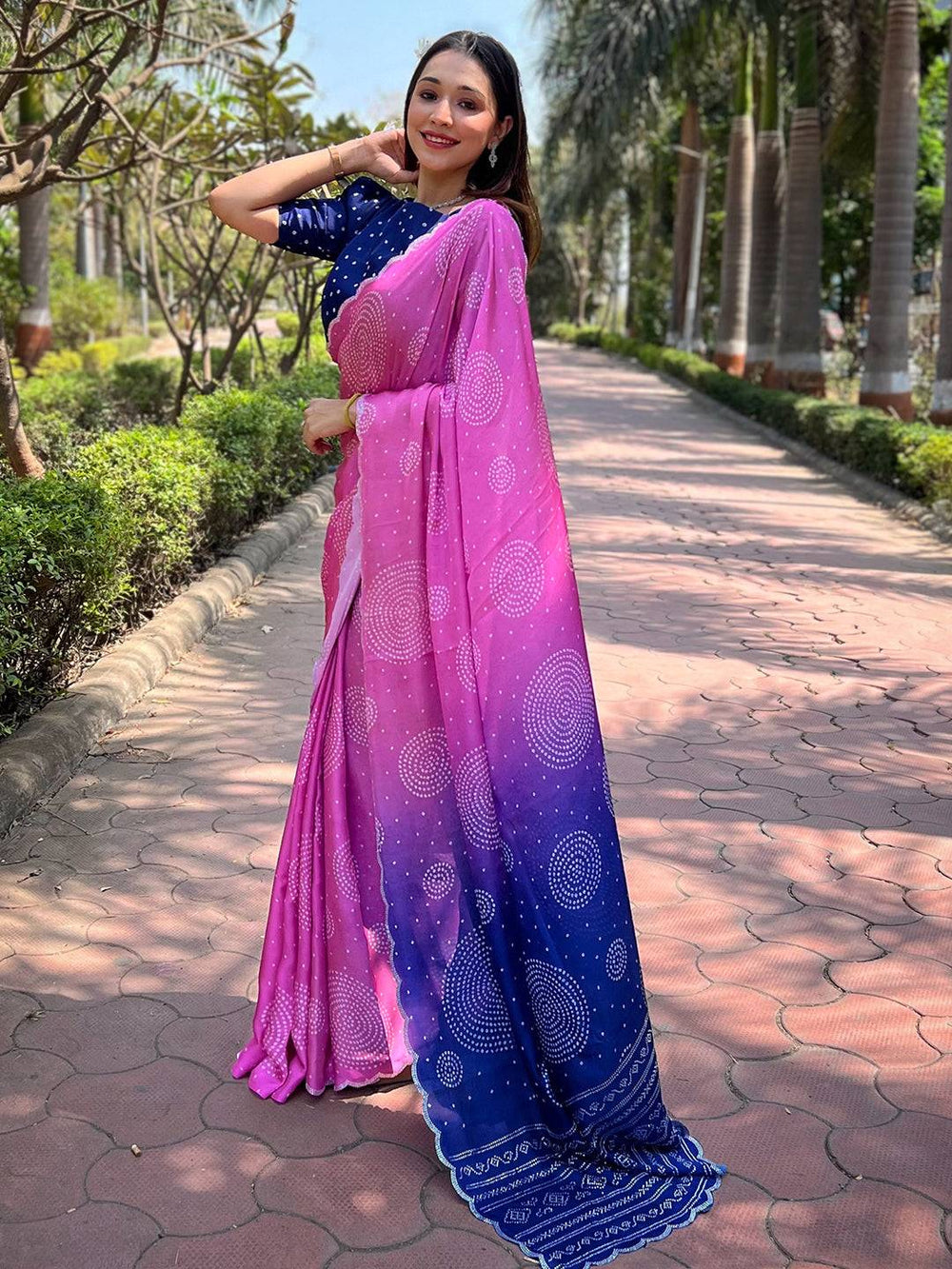 Pink to Navy Blue Ombre Bandhani Printed Saree