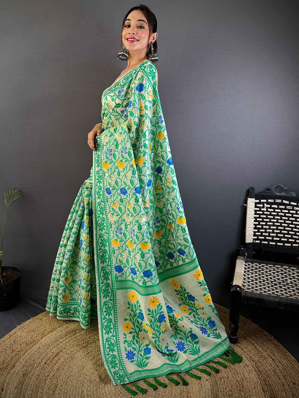 Elegant Green Floral Printed Cotton Silk Saree for Women