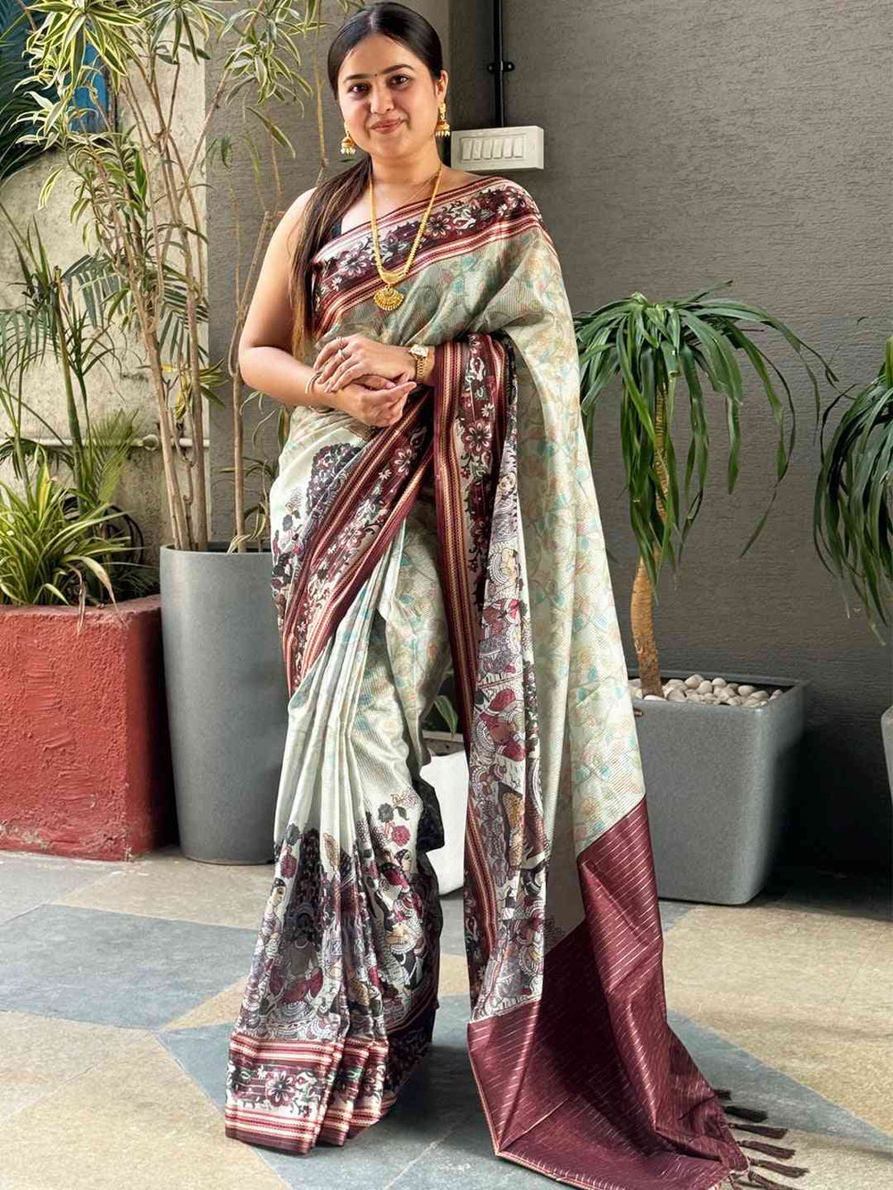 Elegant Grey & Maroon Linen Silk Saree with Digital Floral Print & Contrast Border