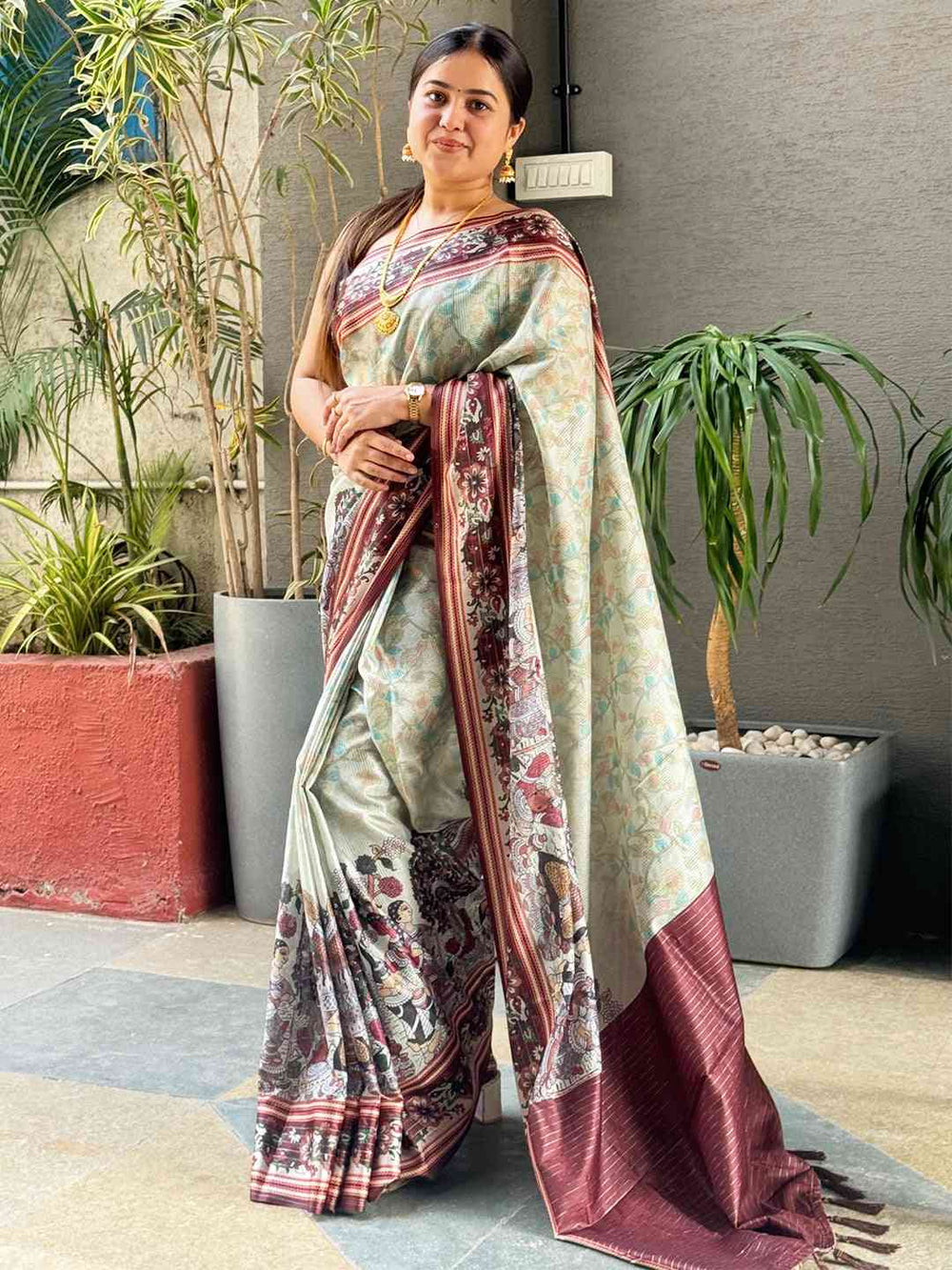 Elegant Grey & Maroon Linen Silk Saree with Digital Floral Print & Contrast Border