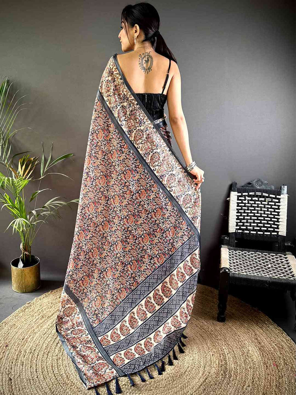 Grey & Multicolor Ethnic Print Silk Saree with Tassel Pallu