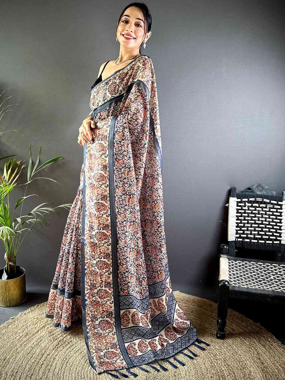 Grey & Multicolor Ethnic Print Silk Saree with Tassel Pallu