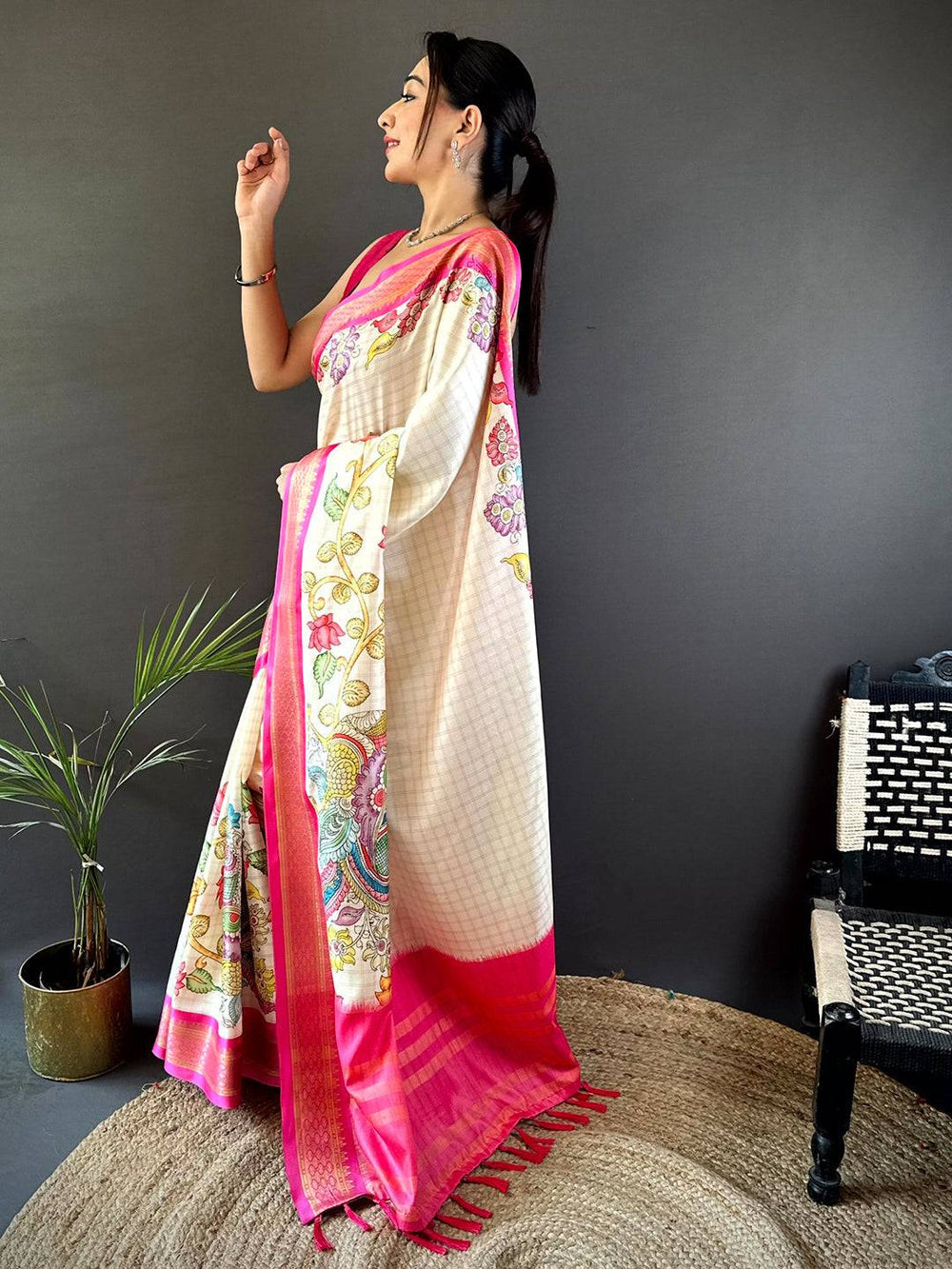 Cream Banarasi Silk Saree with Pink Zari Border & Floral Print