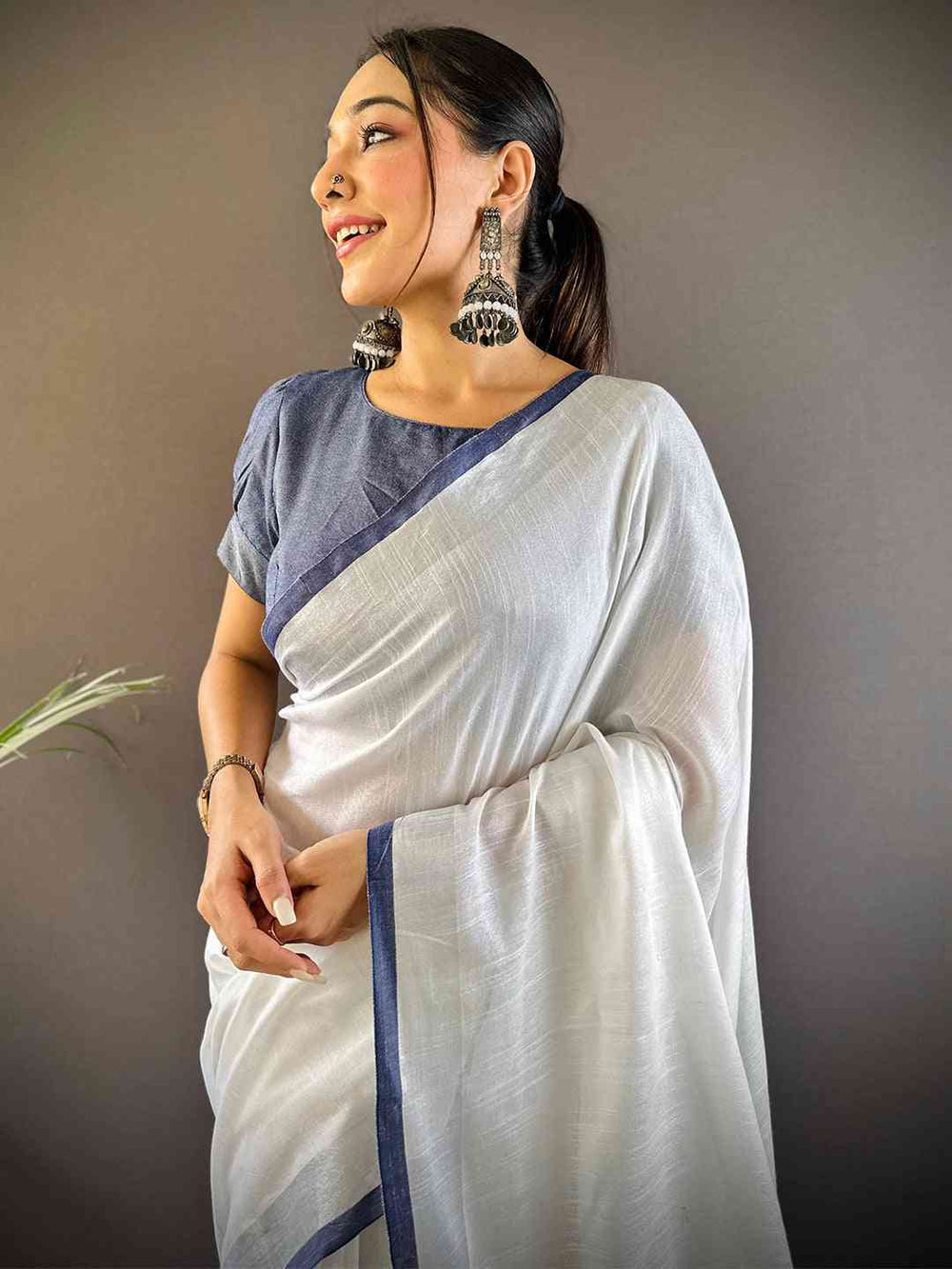 Elegant White & Navy Blue Linen Saree with Woven Border