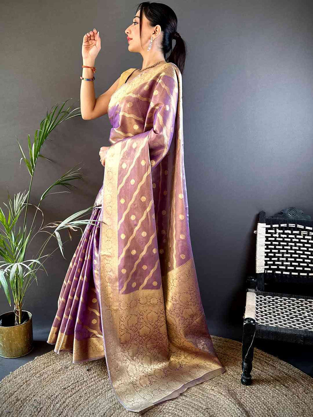 Lavender Soft Silk Saree with Gold Zari Weaving & Traditional Floral Border