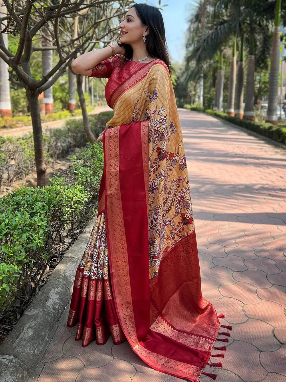Red & Beige Printed Banarasi Silk Saree for Women with Rich Zari Border